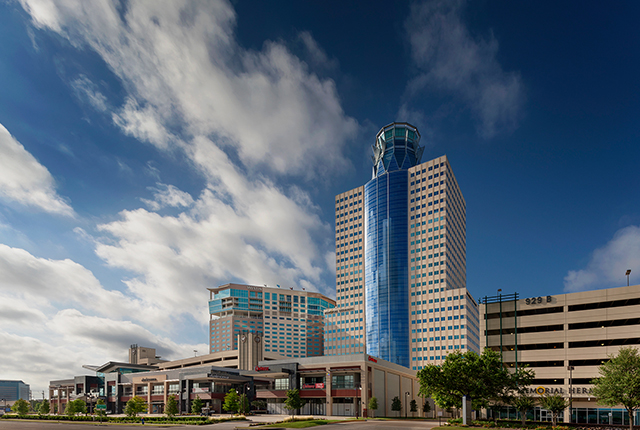 memorial hermann tower 1.jpg